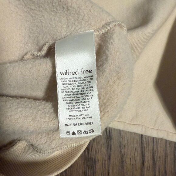 Aritzia Wilfred Free Crewneck Sweatshirt - Picture 4 of 5